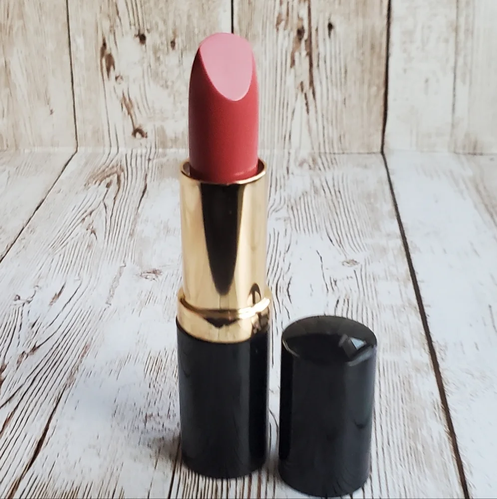 Elizabeth Ardern Exceptional Lipstick Breathless 17 New